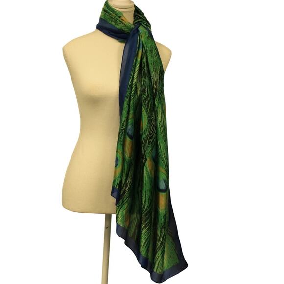 100% Silk Scarf Peacock Feathers Blue Green Beautiful 70x36 - Picture 2 of 9